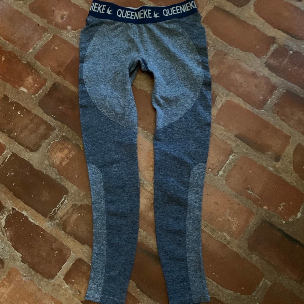 NEW NO TAG Womens QUEENIEKE Seamless Sports Leggings Blue Slim Fit SIZE SMALL